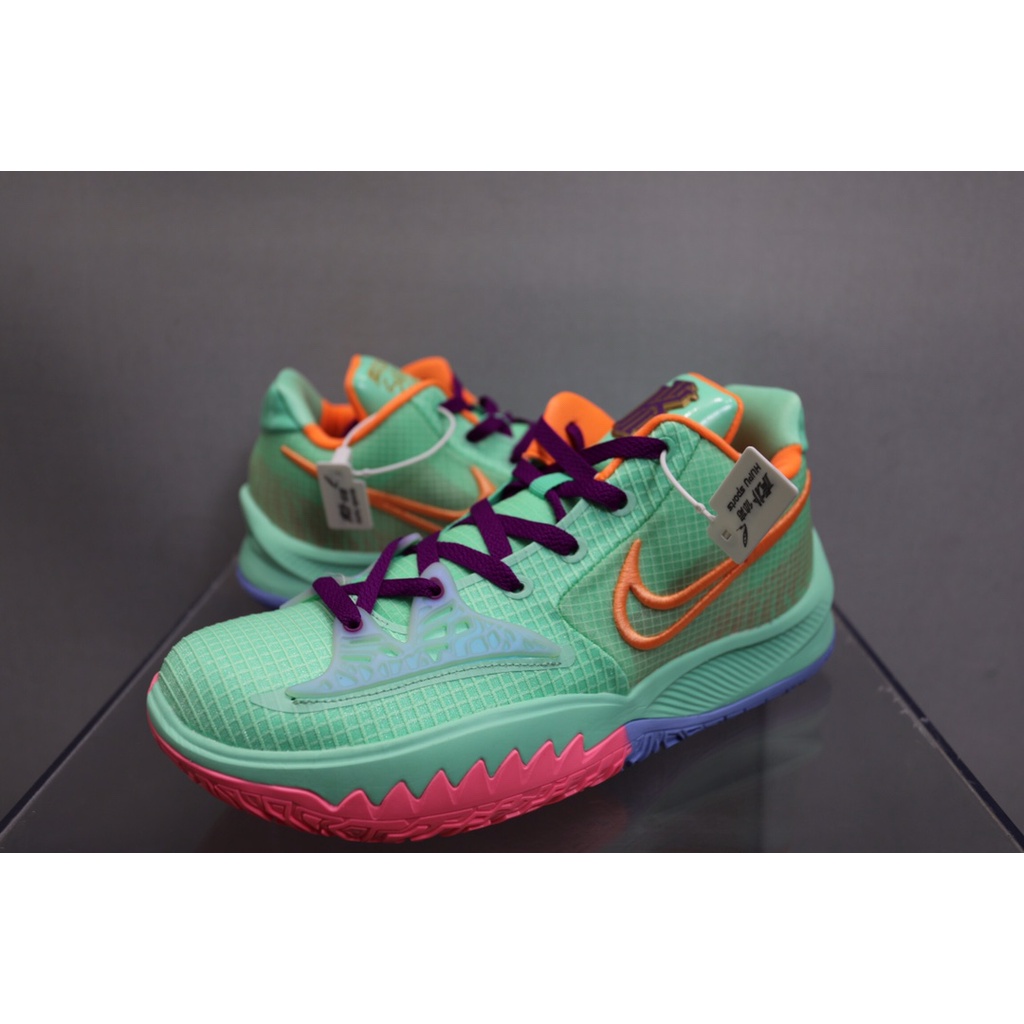 Pink and green hot sale kyrie 4