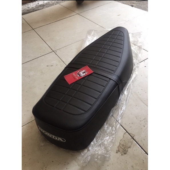 Motorcycle Complete Seat Cushion For Honda FourTrax 300 TRX300