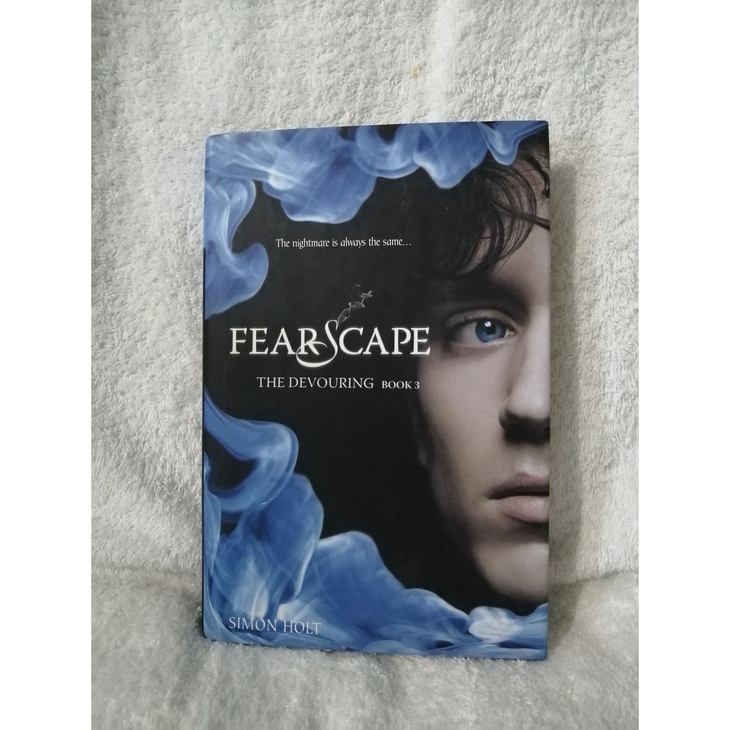 Fearscape The Devouring by Simon Holt (pre loved / hardbound) | Shopee ...