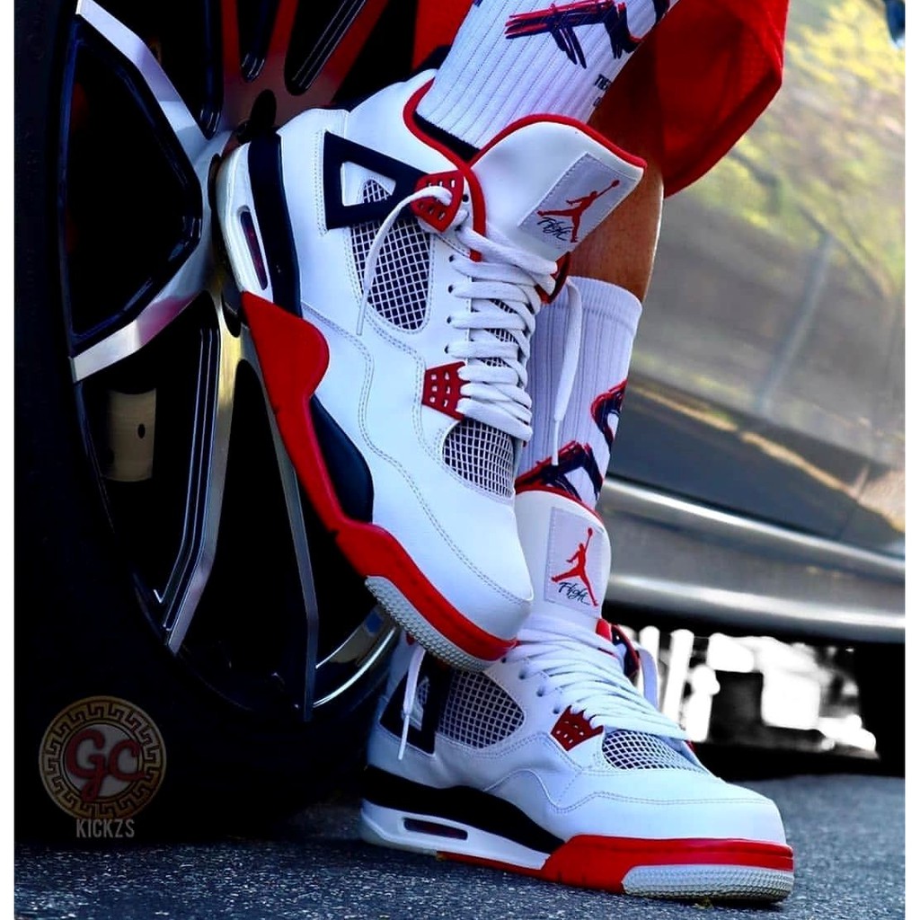 Jordan retro 4 price hot sale philippines