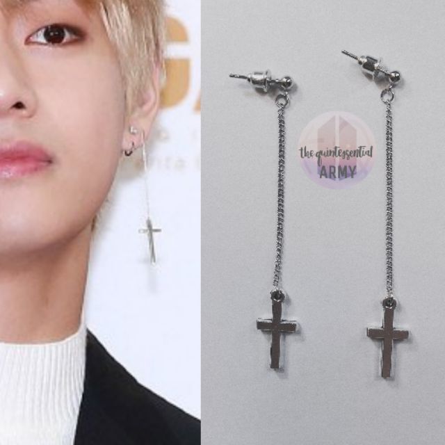 Taehyung deals cross earring