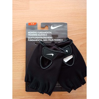 Nike fundamental fitness on sale gloves