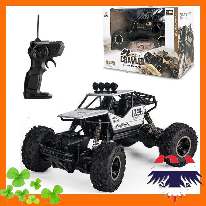 RC Car Alloy 4WD Monster Truck Crawler 40MHz Climbing Car Dirt Bike 4x4  Bigfoot RC Model Toy