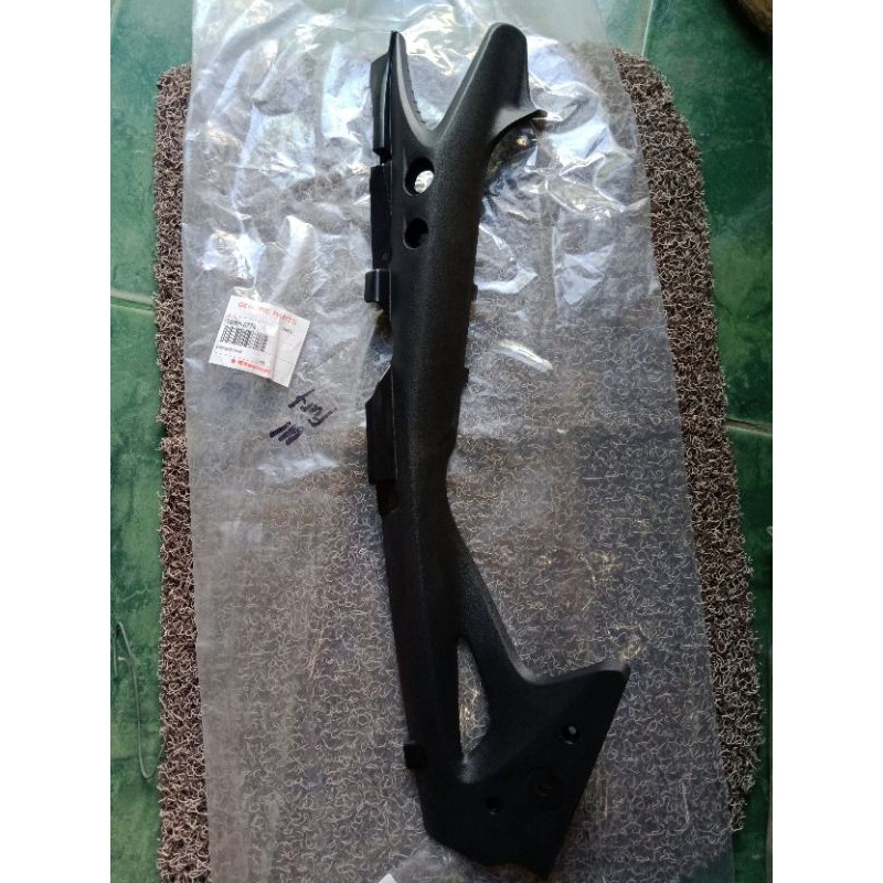 Tail Lower Cover for Kawasaki Fury125 14091 1716 Lh 14091 1717 Rh Shopee Philippines