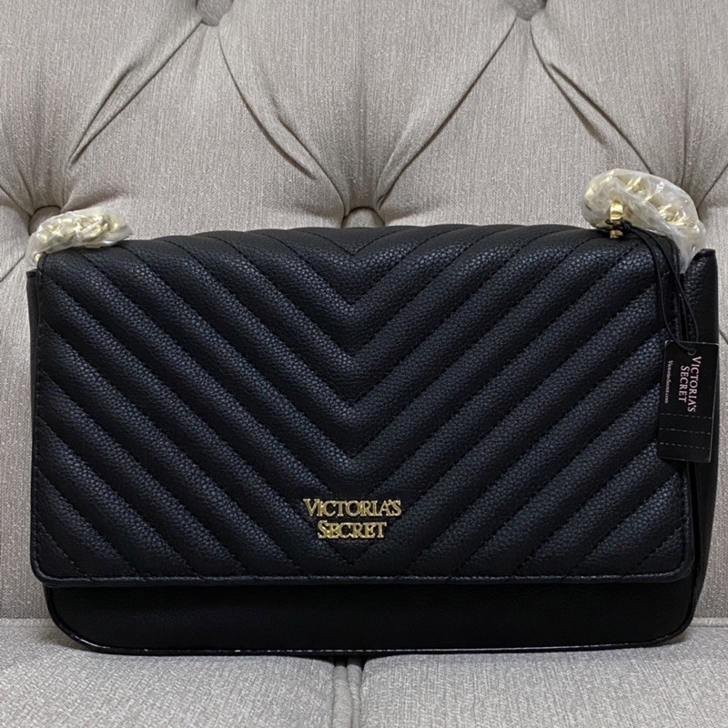 Victoria Secret Shoulder Bag Black with Gold Chain.