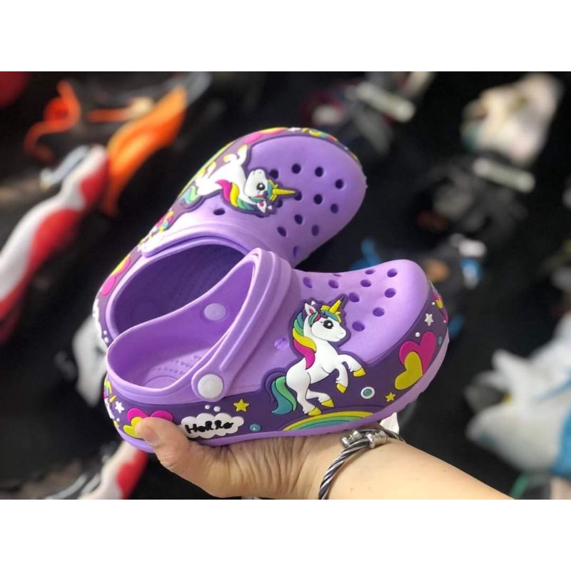 Kids clearance unicorn crocs