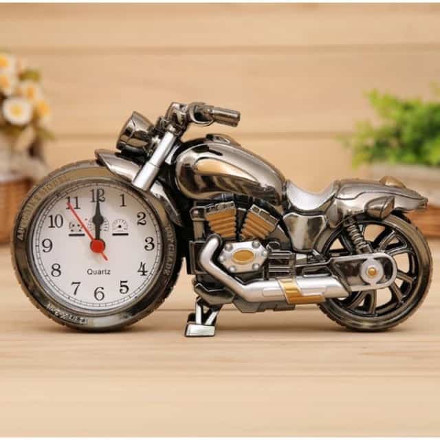 Luxury Retro Motorcycle Alarm Clock, Creative Art Motorcycle Desk Clock ...