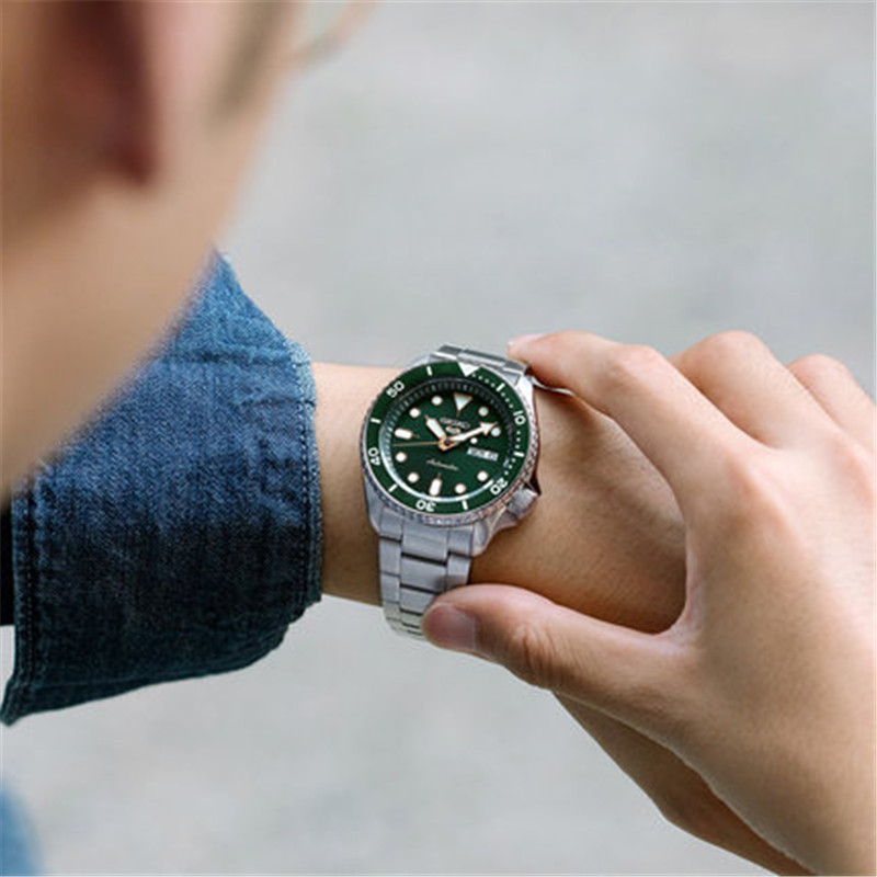 Seiko 5 ghost automatic hotsell