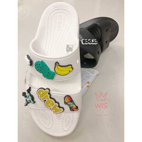 crocs with jibbitz, Men's Fashion, Footwear, Slippers & Slides on Carousell