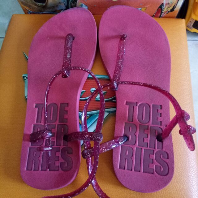 Toeberries discount slippers price