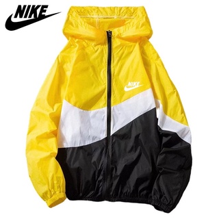 Nike big hot sale check windbreaker