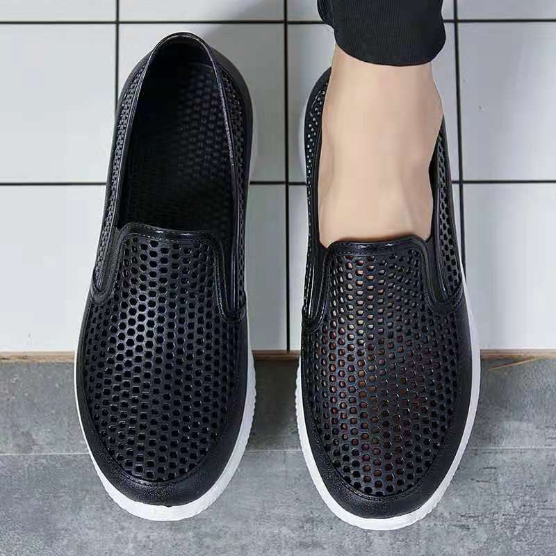 Crocs 2024 beach shoes