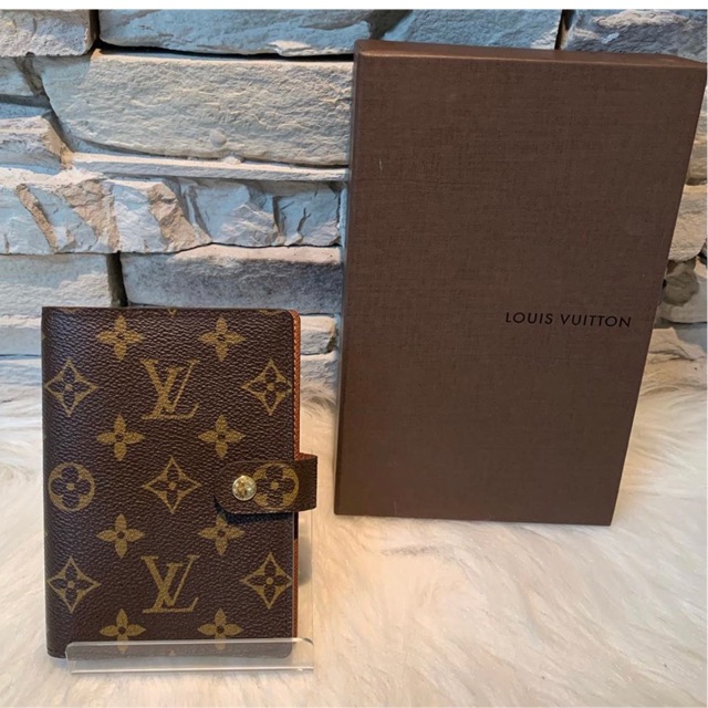 LV AGENDA (pm size), Luxury, Bags & Wallets on Carousell