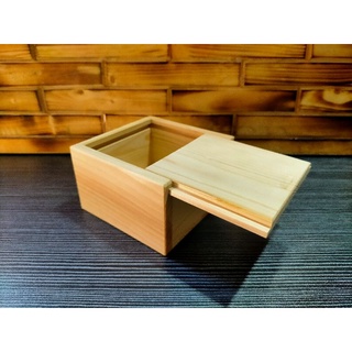 Wooden box shop with cover