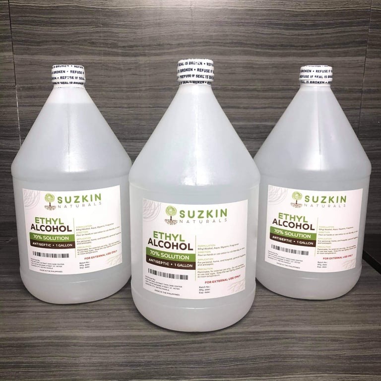 Suzkin Natural FDA Approved Ethyl Alcohol 1 Gal. Eucalyptus Scent with Aloe Vera Moisture