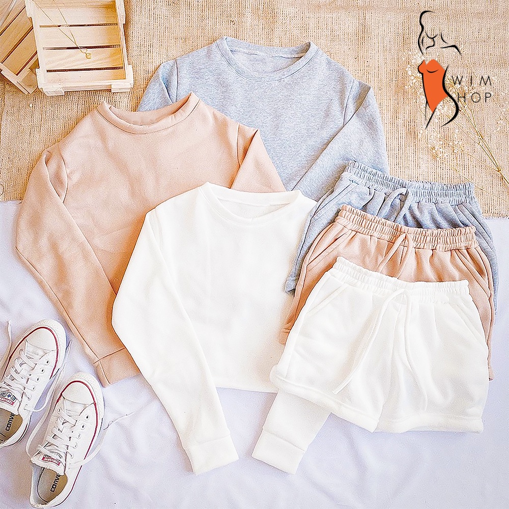 long sleeve crop top and shorts