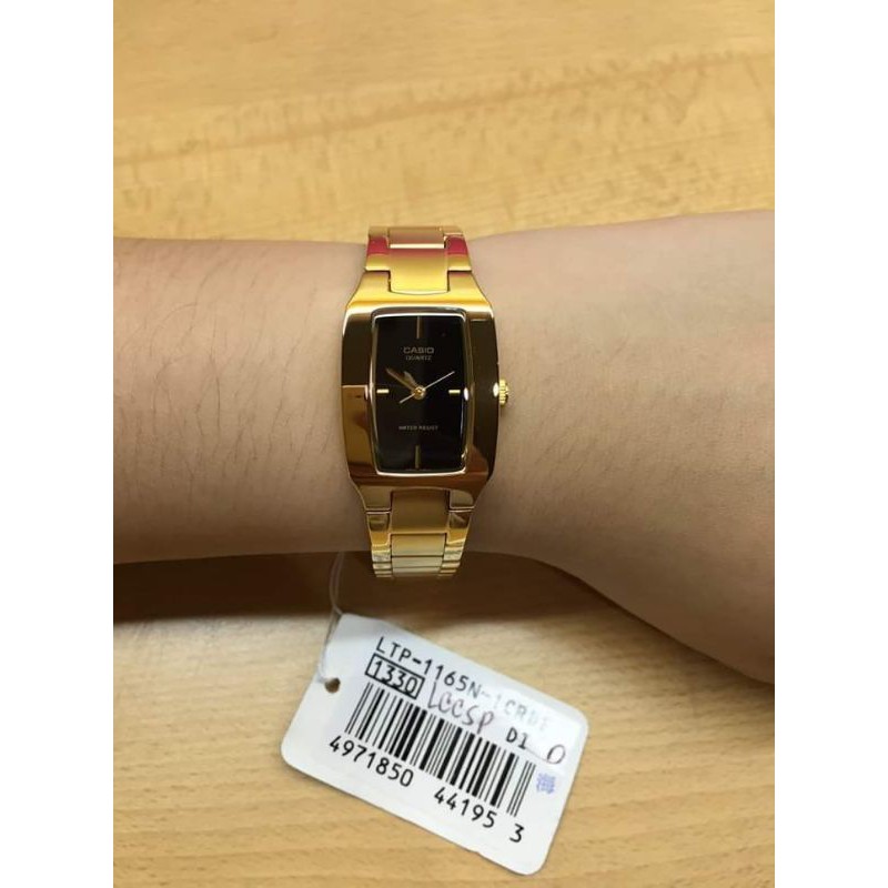 Casio gold hotsell watch original price