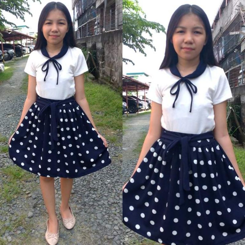 Skirt and blouse for teenage girl outlet