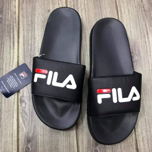 Fila on sale slides women