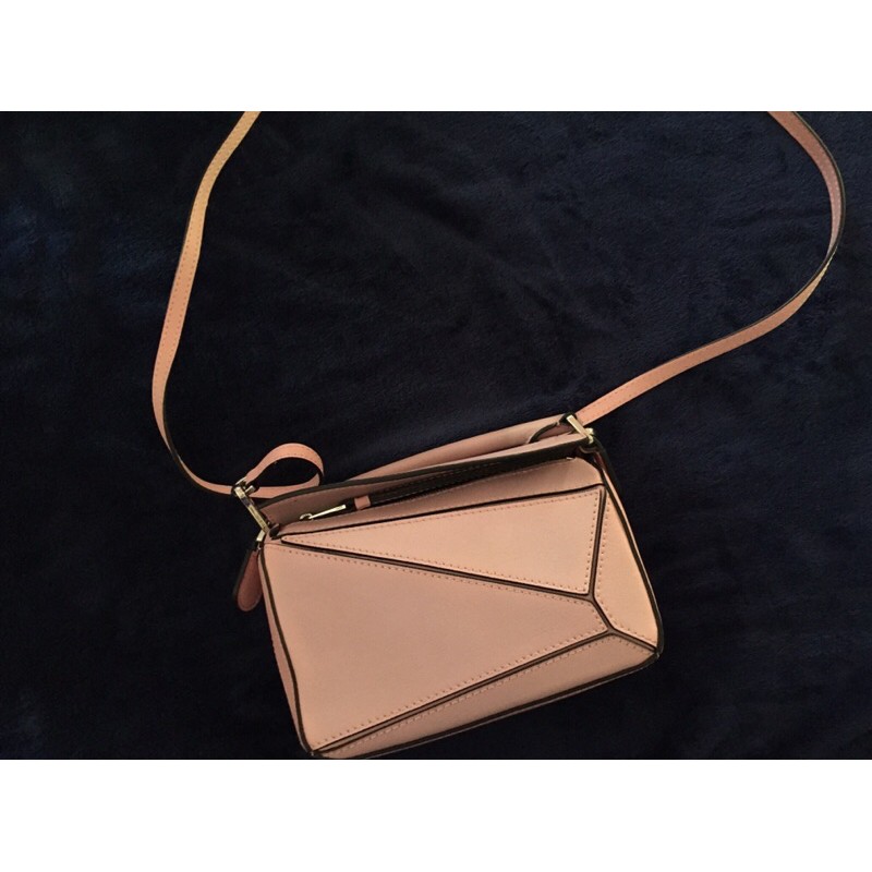 Loewe puzzle bag Preloved Shopee Philippines