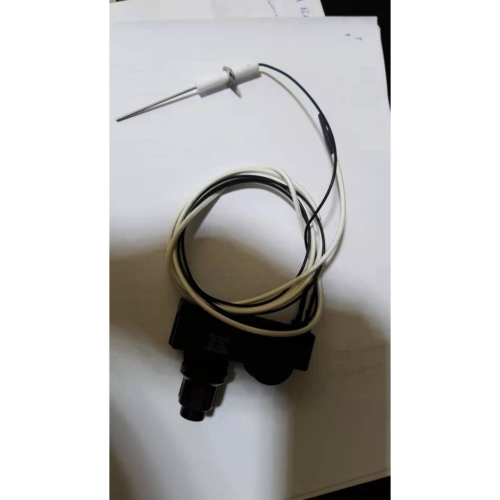 Dc 1.5v Battery Electronic Pulse Igniter Push Button Gas Flame Lighter Two Outlets Gas Oven