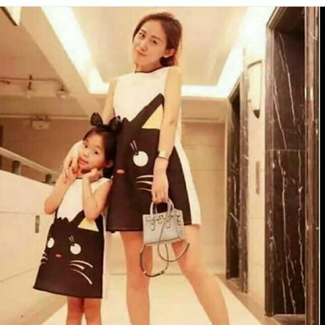 Mother and 2025 daughter terno