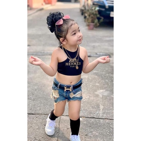 Kid crop top on sale outfits