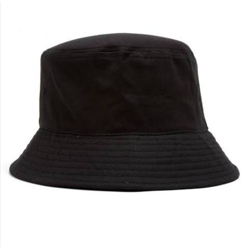 Unisex bucket hat in black