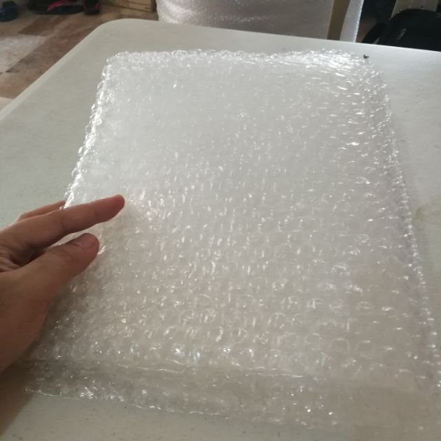 Square bubble clearance wrap