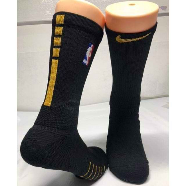 Nike elite socks store black and gold