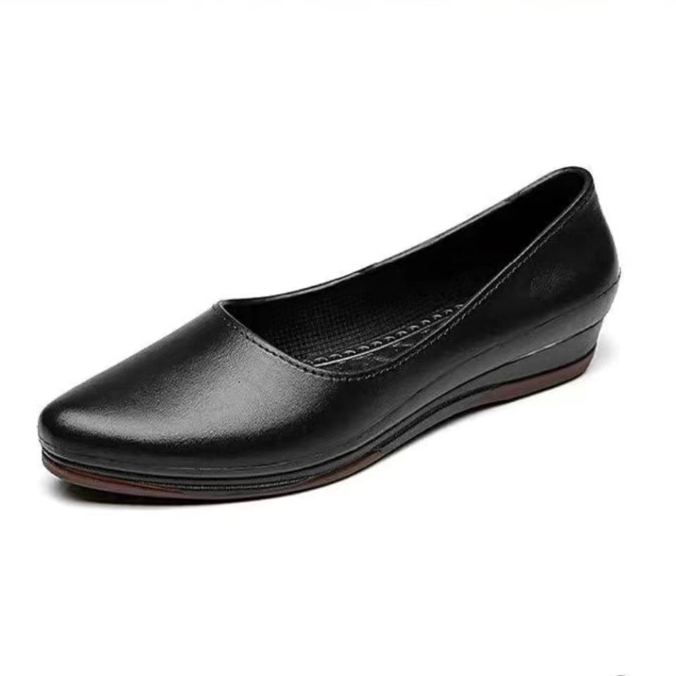 Black shoes for store work ladies