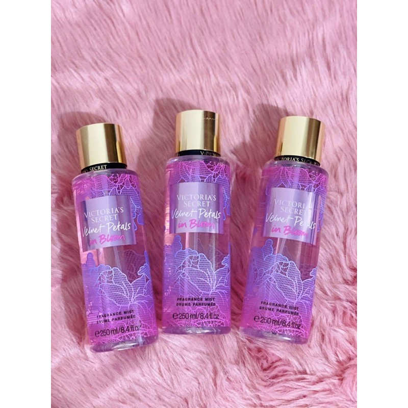 Victoria's Secret Velvet Petals In Bloom Body Mist