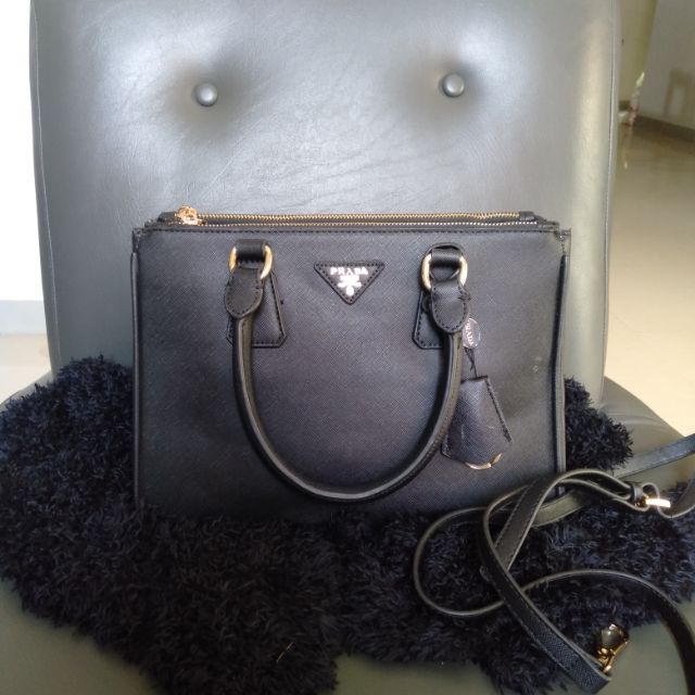 Used prada 2024 saffiano bag