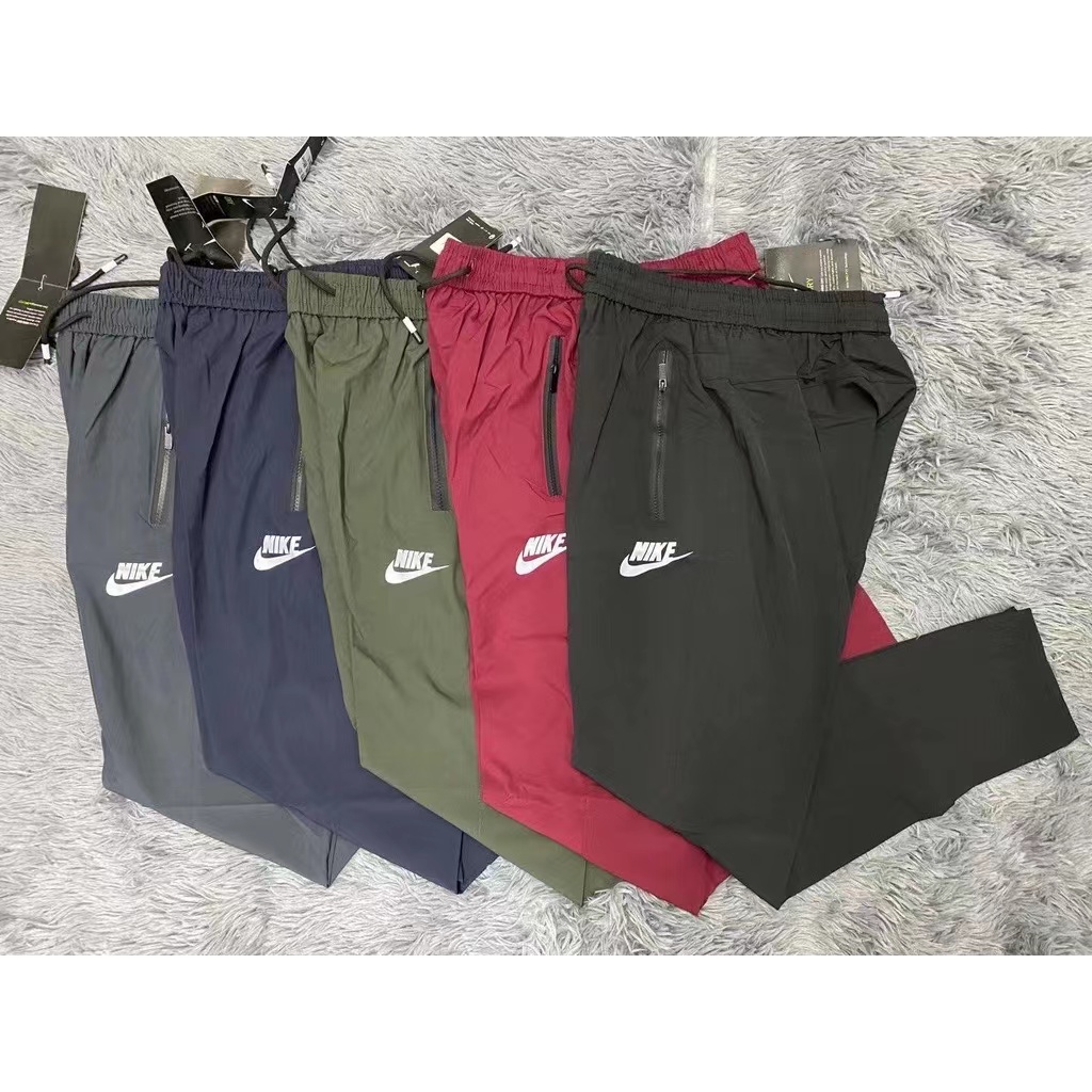 Nike woven players jogger pants hot sale