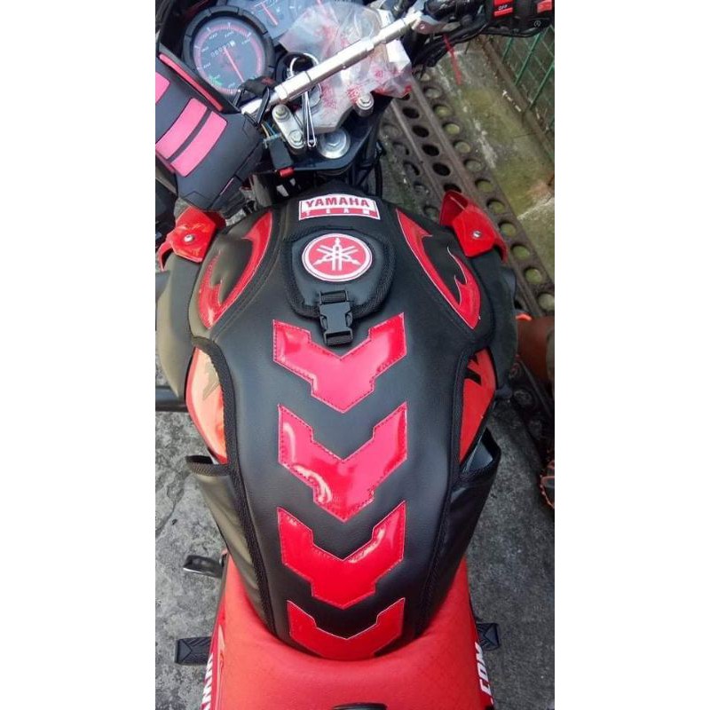 Yamaha sz rr tank cheap side cover