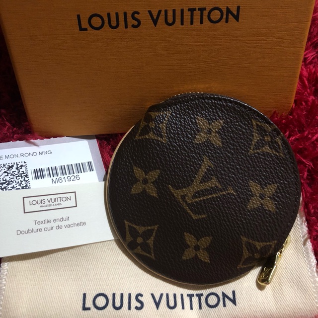 lv round coin purse