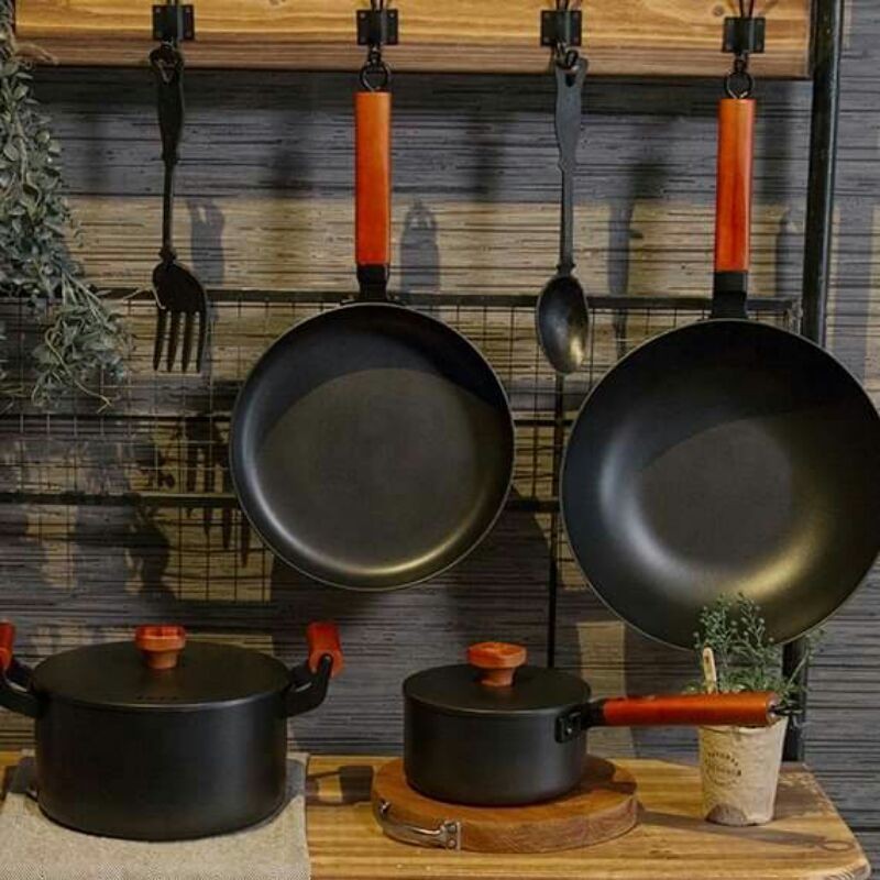 Per Set Cast Iron Pots and Pans with Bakelite Handles Kitchenware Preseasoned Nonstick Heavy No
