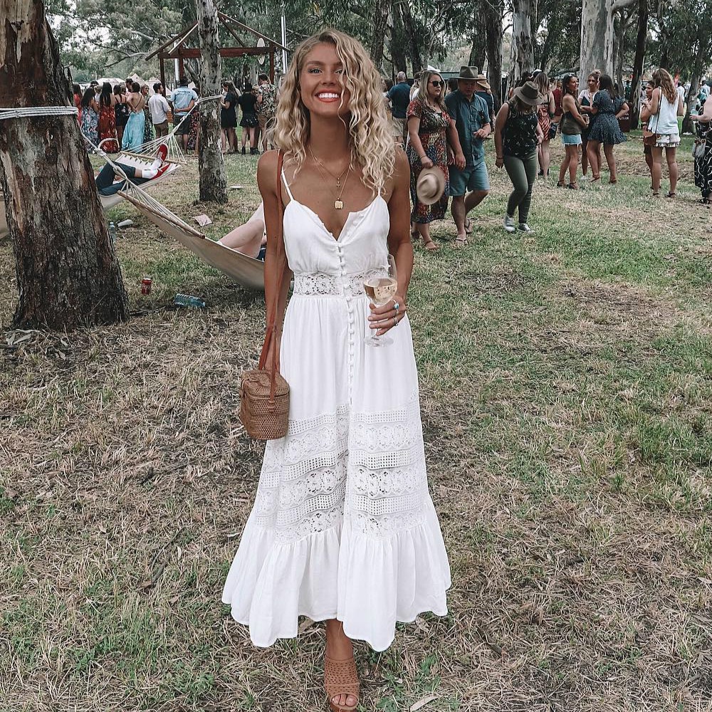 Long white boho hot sale maxi dress