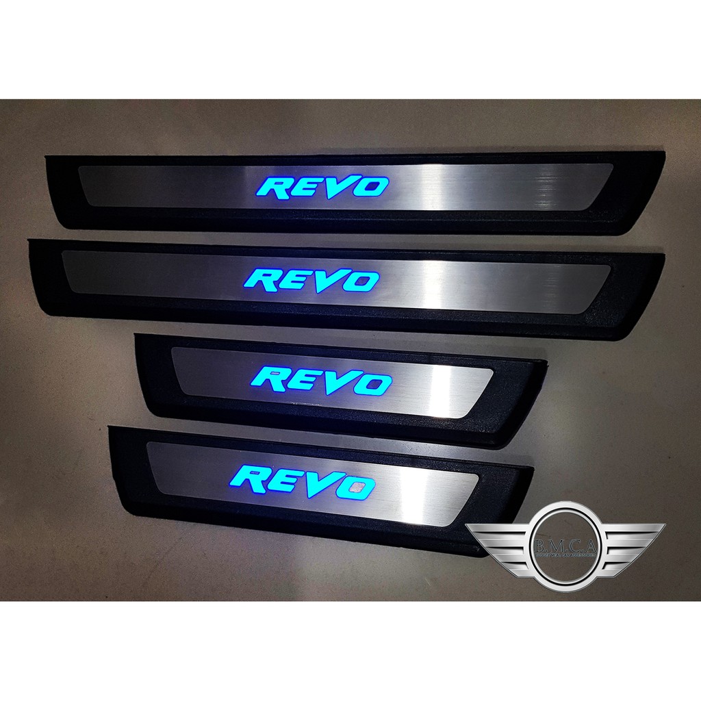 Toyota Hilux Revo 2015 to 2017 Door Side Stepsill with LED Light ...