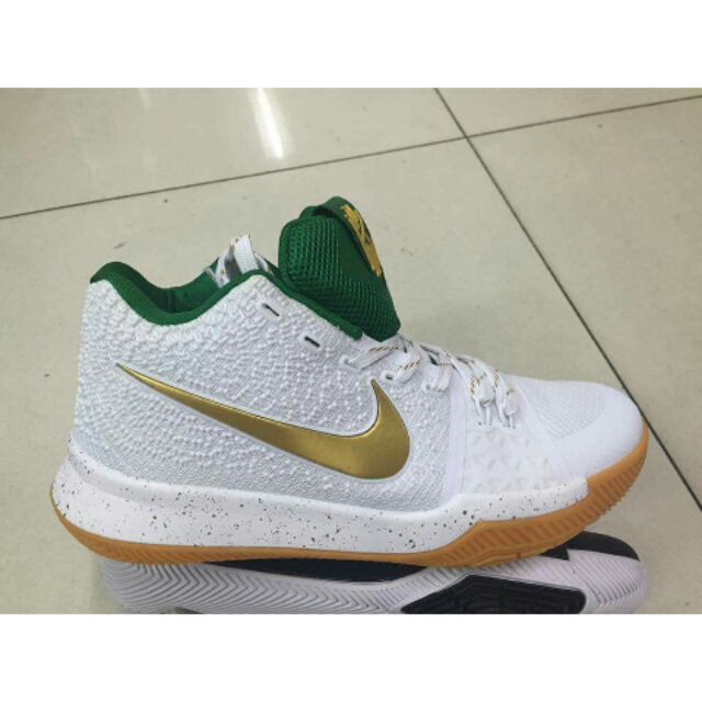 Kyrie green best sale and gold