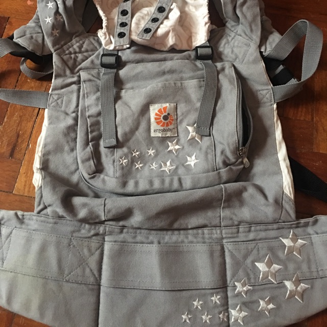 Galaxy grey outlet ergobaby