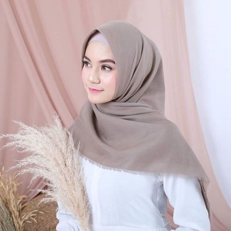 Hijab Square Saudia Exclusive hijab Saudia Polos hijab hijab Part 1 ...