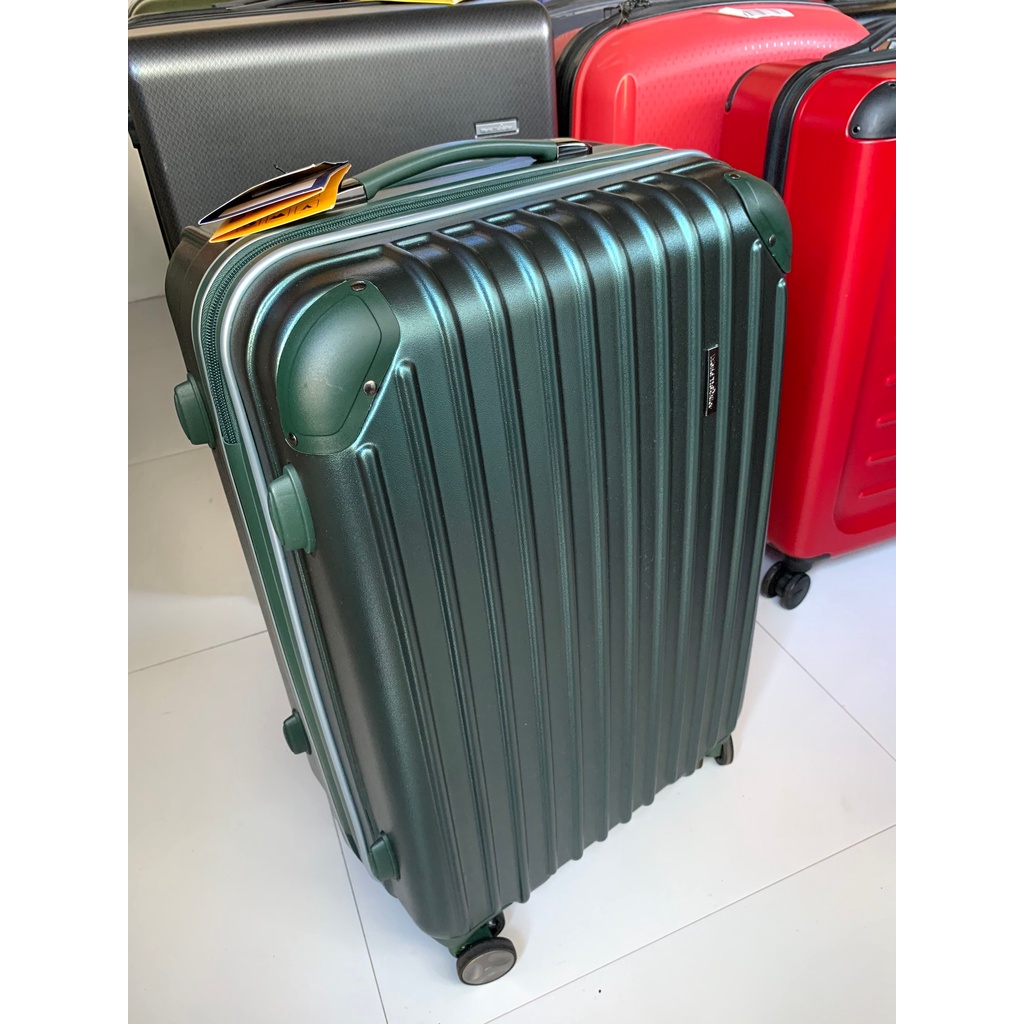 World traveller luggage price new arrivals