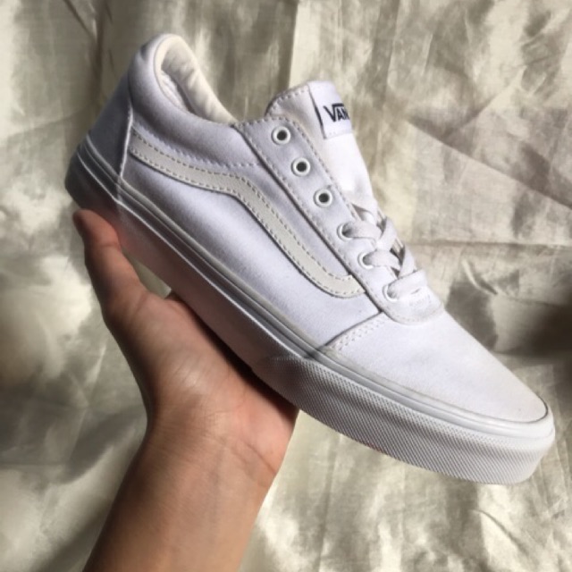 Old skool hotsell triple white