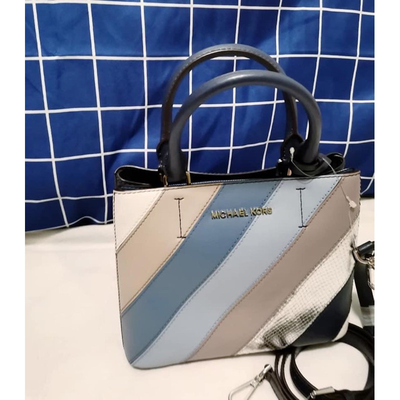 Michael kors adele bag hotsell