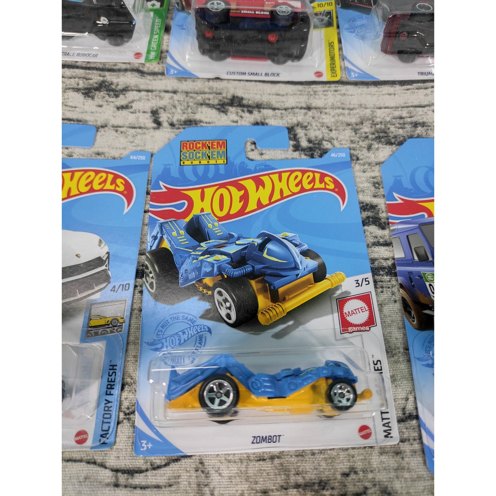 Hot Wheels Zombot model car (Basic Series) Shopee Philippines
