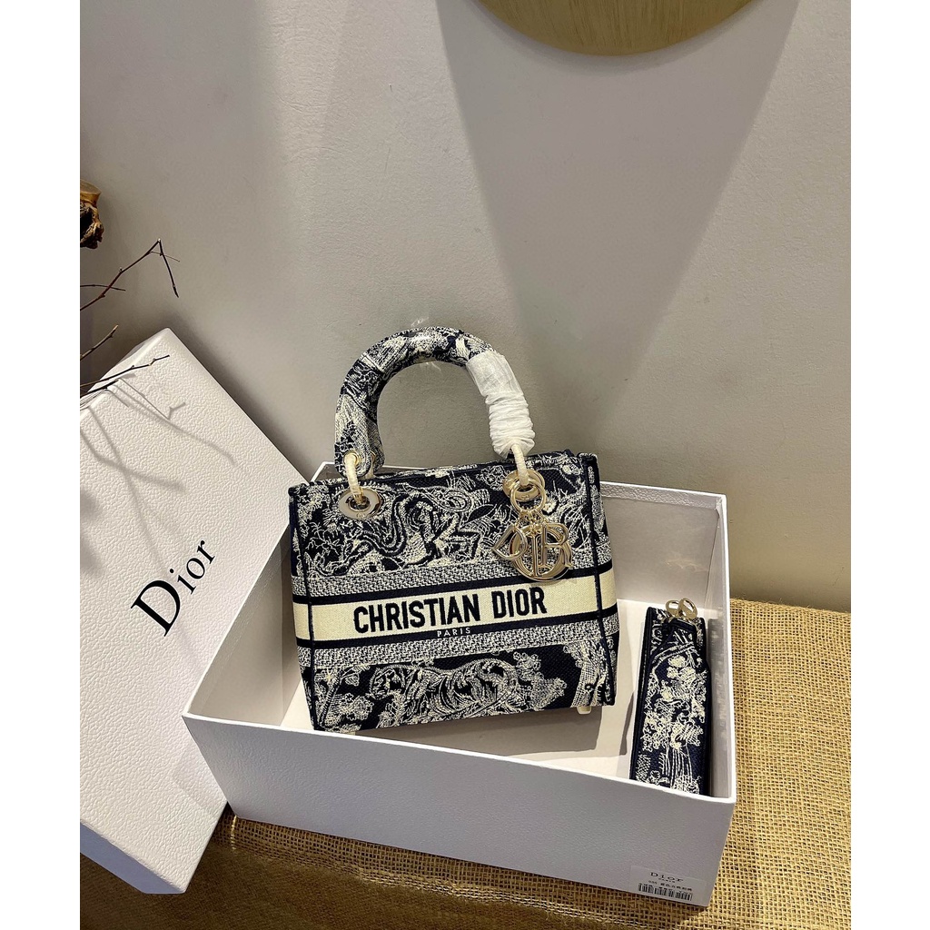 Dior book tote discount shoulder