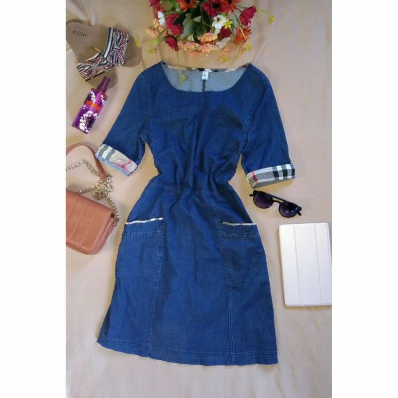 Burberry store denim dress