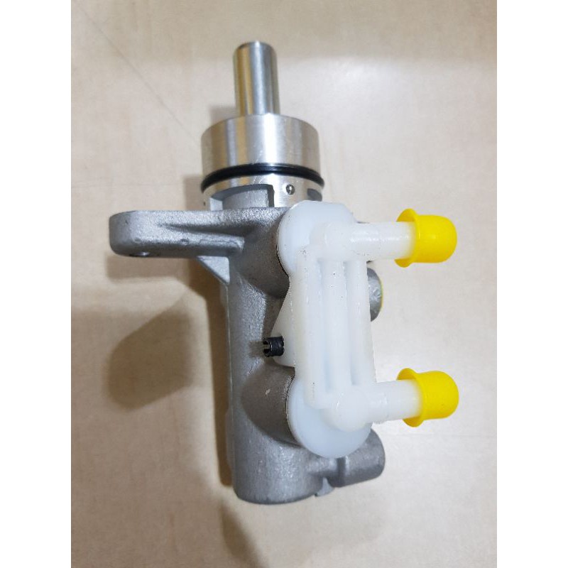 suzuki multicab Brake master assy size 7/8 (short body) f6a for scrum