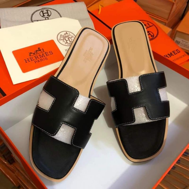 Hermes oran black sales